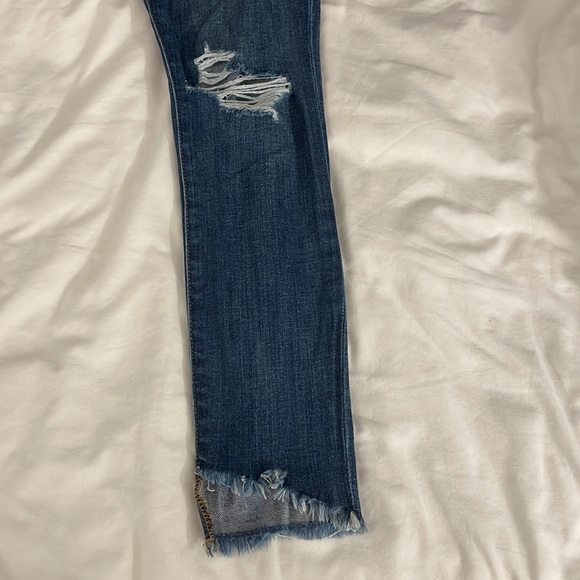 Joe’s medium washed ripped jeans - Picture 2 of 4